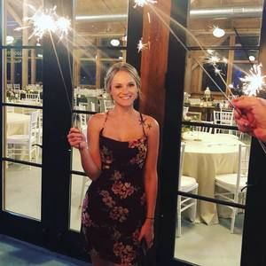 Meet your Posher, Alexis